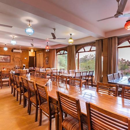 Hotel Golden Safari Jaisalmer Джайсалмер Экстерьер фото